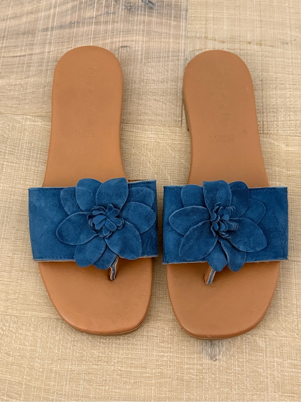 Women’s Blue Suede Floral Slide Sandals